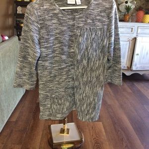 Weekends size 1 ladies top